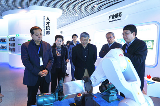 NSFC重大研究計劃&ldquo;共融機器人基礎理論與關鍵技術&rdquo;立項研討會圓滿召開